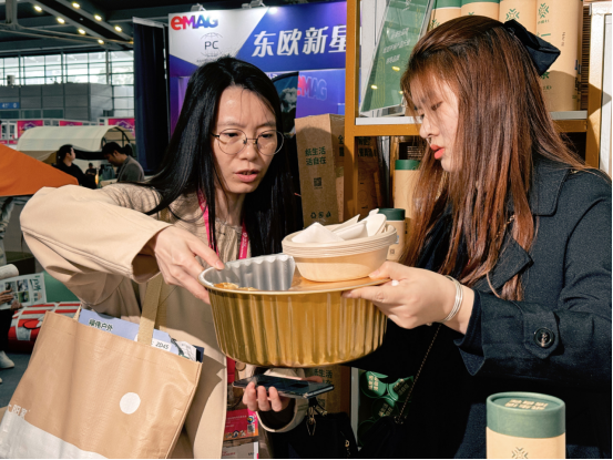 纤模社品牌闪耀COSP2024深圳国际户外展共谱绿色露营新篇章！(图9)
