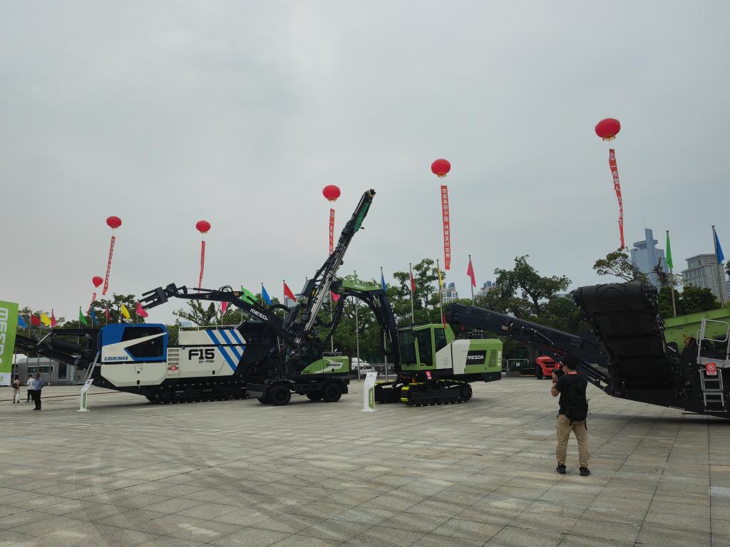 高端制造装备见证中国与东盟合作不断升级