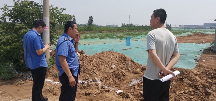 加固防尘网6130平方米 济南高新区开展铁路沿线安全隐患整治联合行动
