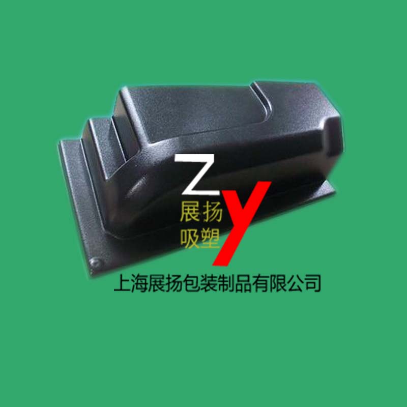 给搅拌机装上“防尘罩”混凝土厂房“变”绿色示范站
