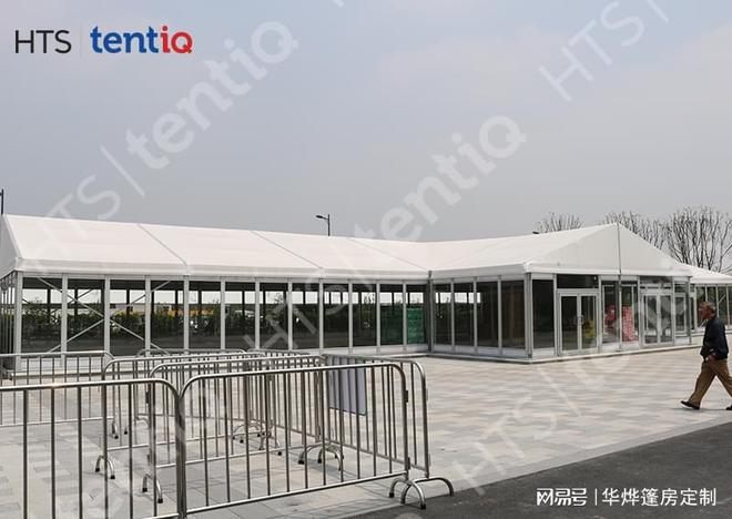 活动篷房大规格搭建优势多：速度快成本低效率高(图2)