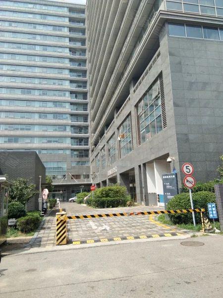 德胜凯旋写字楼招租电话_在租房源面积、价格_开发商官方直租(图1)