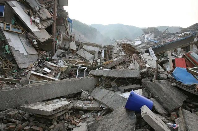 汶川地震幸存的“神车”：因车牌特殊公安部特批入驻纪念馆(图8)