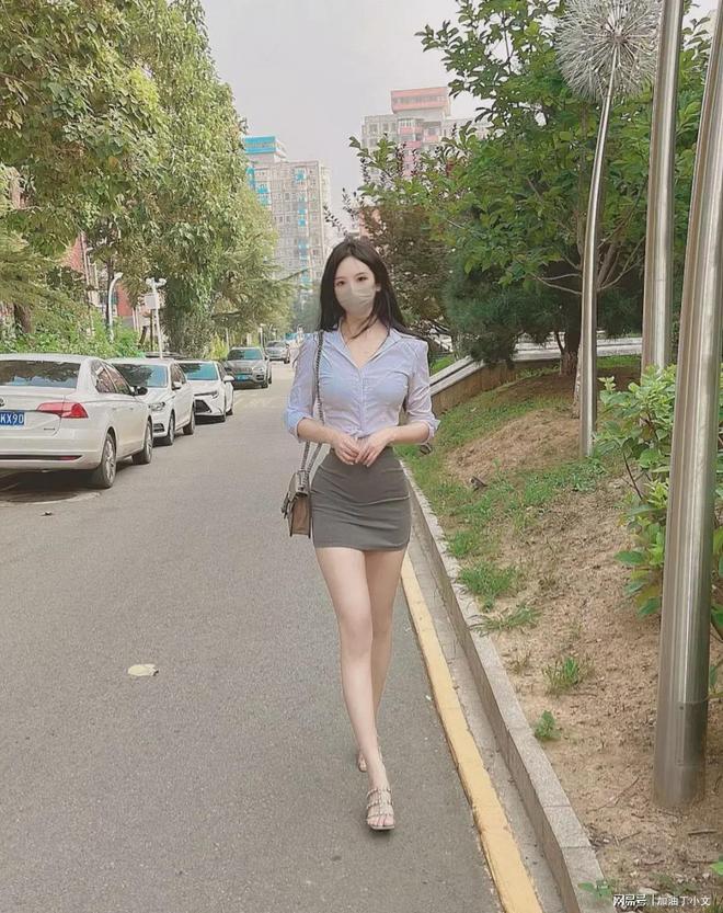 持续了20年的舔狗经济终结了！男性选择了躺平女性哀嚎声一片(图4)